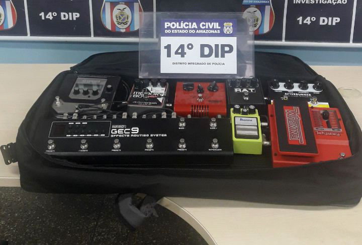 Em Manaus, homem é flagrado vendendo equipamentos musicais furtados e se dá mal
