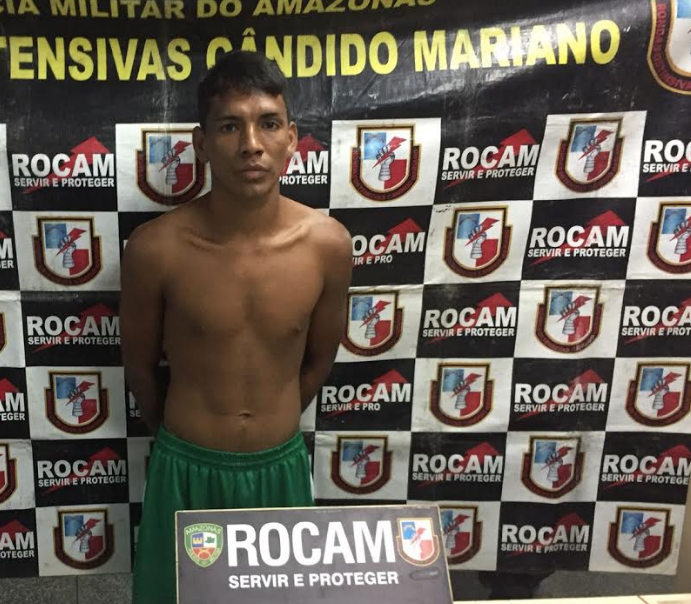 Em atitude suspeita, homem é abordado por Rocam e policiais descobrem 'segredo'