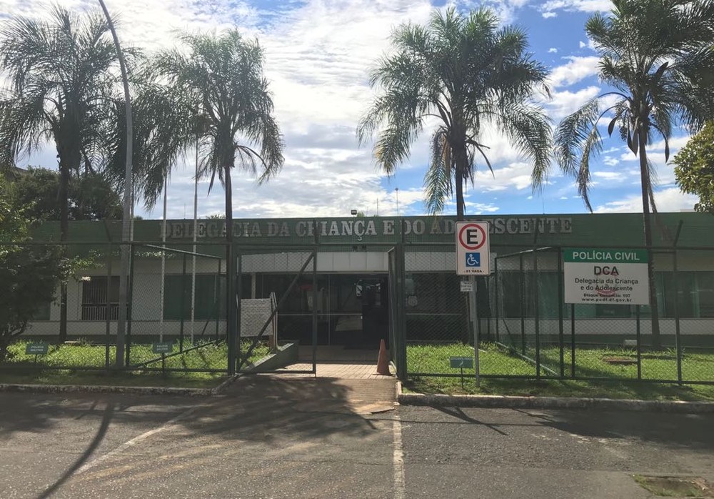 Polícia apreende adolescente que ameaçou realizar chacina em escola 