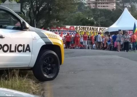 Prefeitura de Curitiba quer que Lula seja transferido da PF