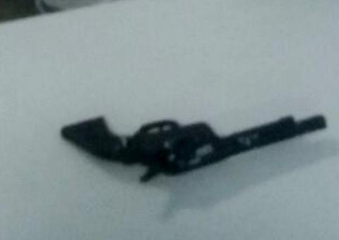 Em Manaus, homem rende vítima com arma falsa, mas acaba levando surra de populares