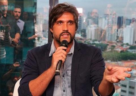  Leo, da dupla com Victor, negocia programa para bater de frente com a Globo