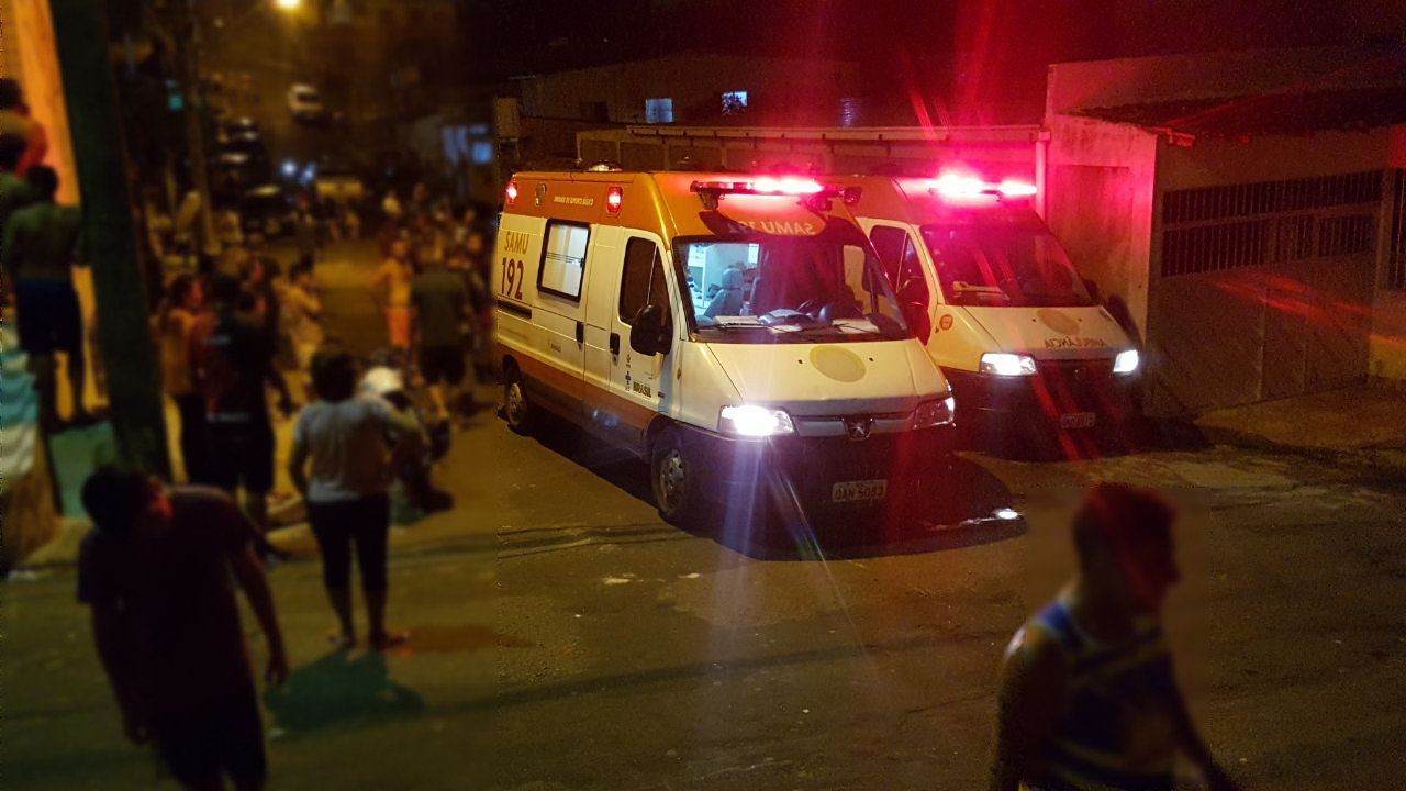Motorista perde controle do carro e deixa feridos em Manaus