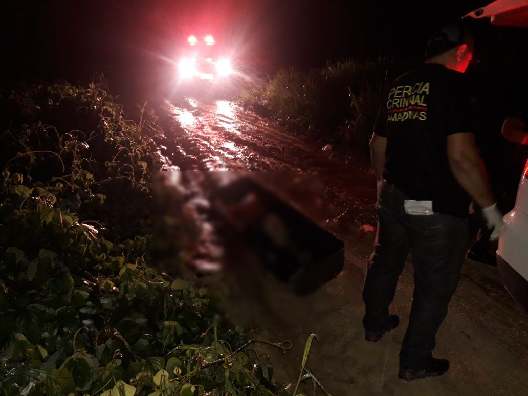 Com boca envelopada, corpo de homem é encontrado por populares em ramal de Manaus 