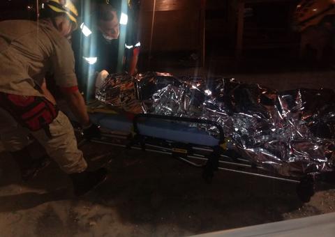 Homem com deficiência mental cai em igarapé e bombeiros fazem resgate emocionante