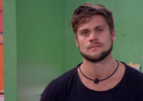 BBB18: Breno surpreende ao revelar sobre Paredão: 'Não ia escolher você'