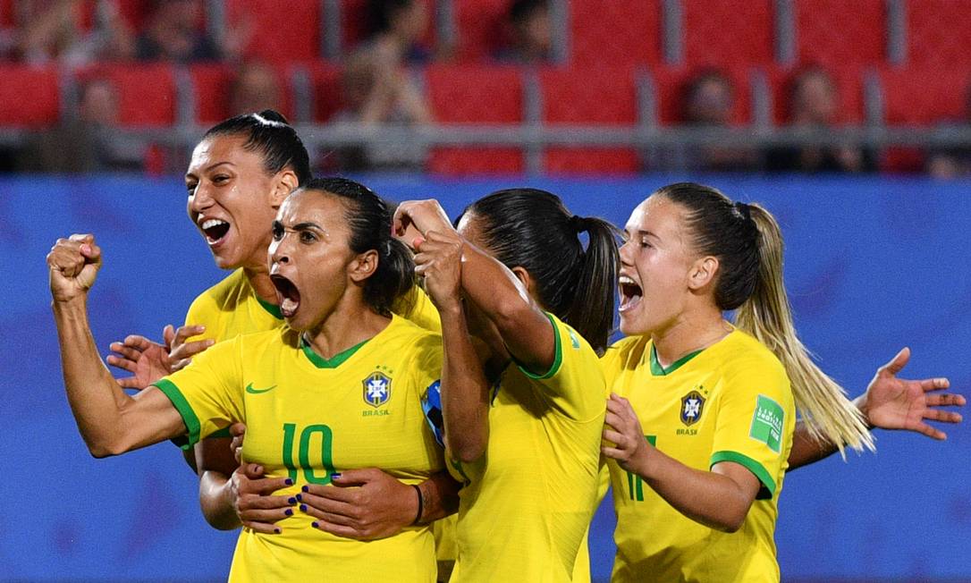 Brasil não chega como favorito na Copa feminina, mas pode surpreender