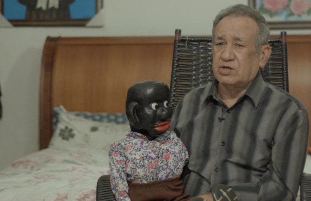 Relembre a trajetória de Oscarino Varjão, criador do boneco Peteleco