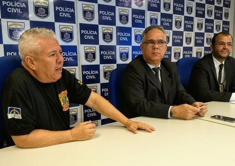 Professor é preso e confessa ter abusado de alunas com ajuda da esposa  