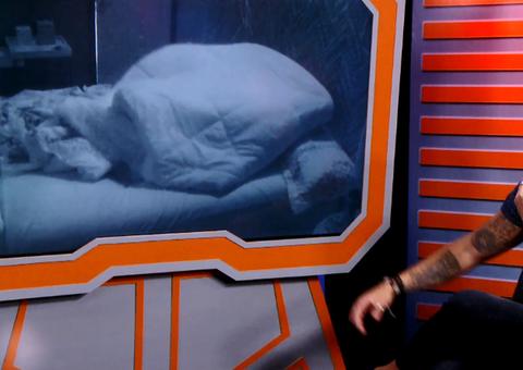 Após ser eliminado do BBB18, Breno admite o que sente pela Ana Clara e Paula