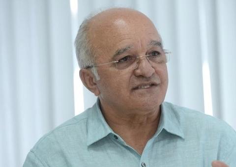 Justiça libera José Melo para cumprir prisão domiciliar