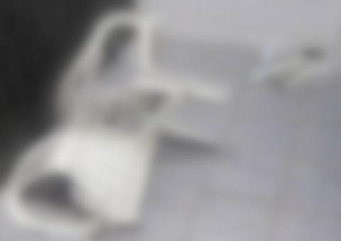 Homem é preso por descumprir medida protetiva e agredir ex-esposa com cadeira