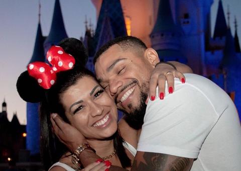 Após reconciliação, Naldo e Moranguinho festejam lua-de-mel nos EUA