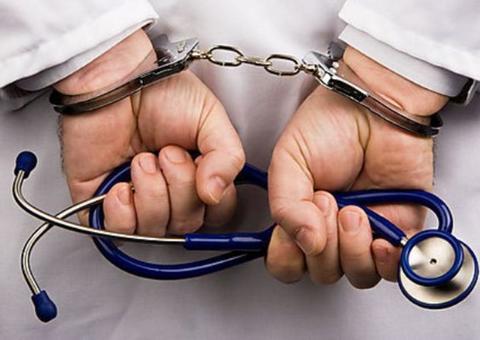 Médico é preso suspeito de abusar de pacientes 