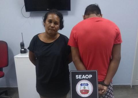 Casal é preso acusado de vender drogas na frente de escola pública em Manaus