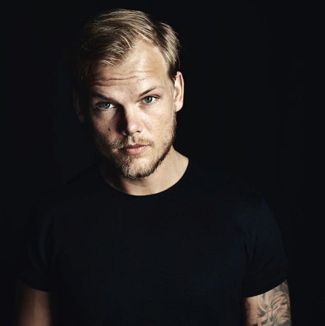 Avicii cancelou turnê por problemas de saúde em 2014