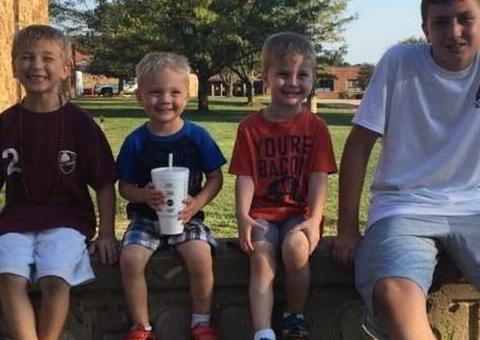 Quatro irmãos morrem durante incêndio em casa