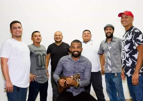 Sabadão com dose dupla na roda de samba Amor Eu Vou Dormir