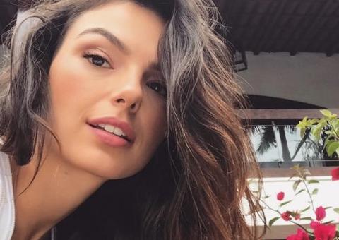 Ísis Valverde muda data de casamento e escolhe lugar romântico para cerimônia