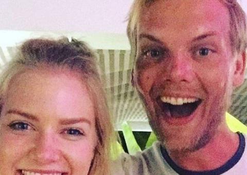 Fotos mostram Avicii em resort dias antes de morte