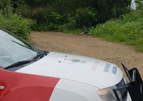 Com recado gravado no rosto, corpo de homem é encontrado em ramal
