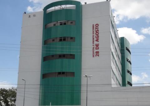 Universitário diagnosticado com meningite segue na UTI em estado grave