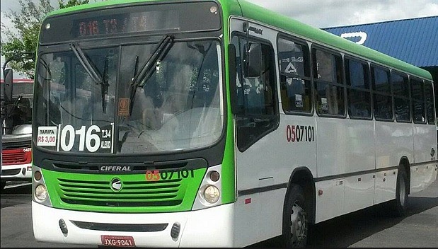 Empresa é condenada a pagar R$ 10 mil a motorista exposto a calor excessivo