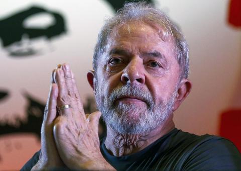Lula entra com recursos em instâncias superiores sobre o caso triplex