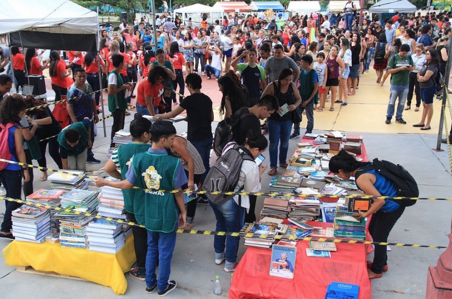 Feira de Livros do Parque Ponte dos Bilhares muda data e prorroga coleta de livros