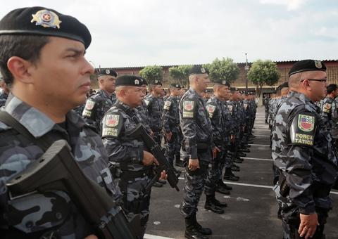 Amazonino anuncia reposição salarial de R$ 24,2% a Policiais Militares e Bombeiros