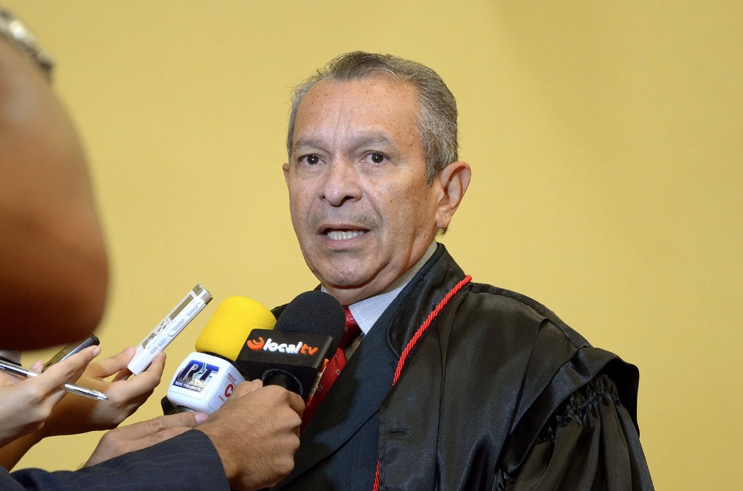 Ex-desembargador Rafael Romano vai responder por denúncia de estupro a vulnerável