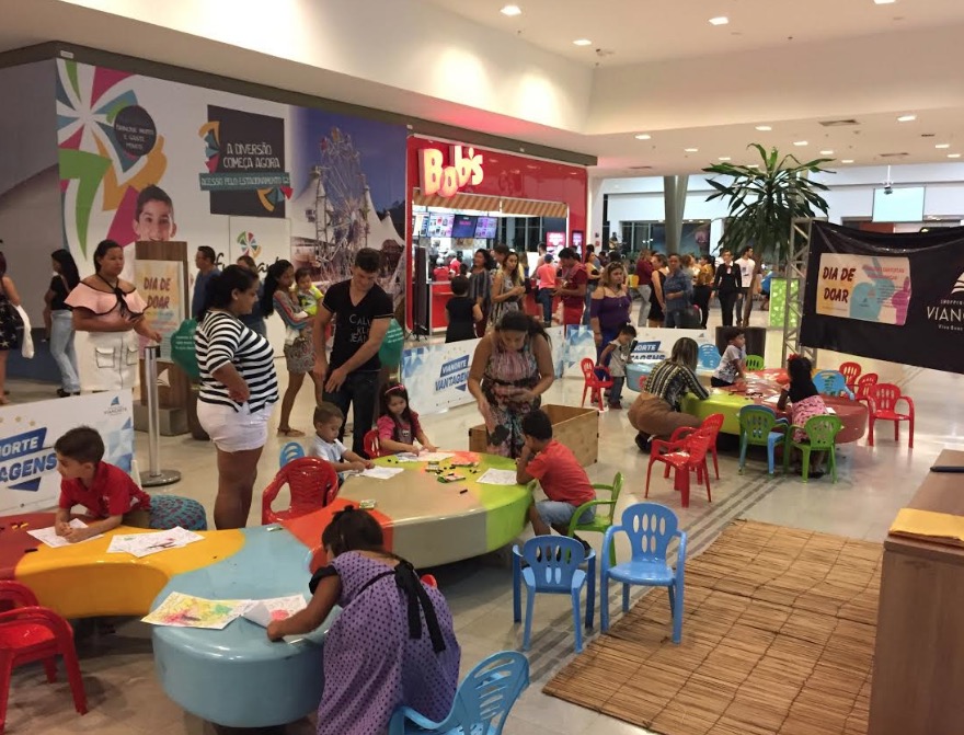 Shopping em Manaus arrecada donativos para famílias carentes