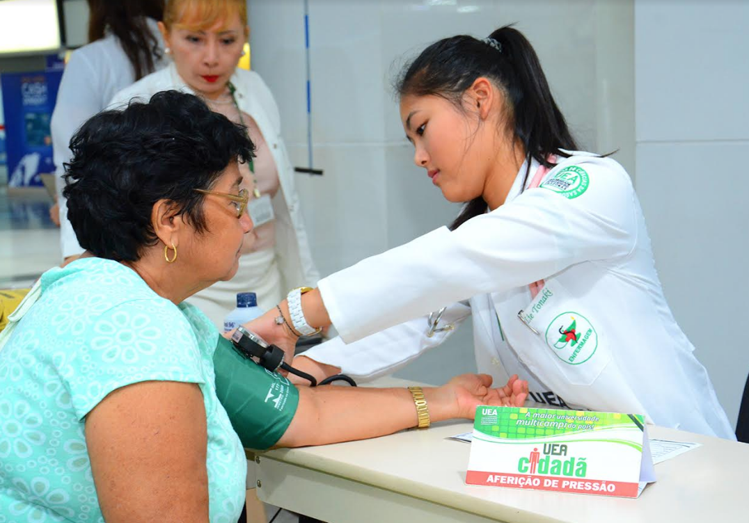 Universidade oferece serviços de saúde gratuitos em Manaus