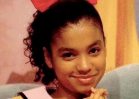  Biba, do Castelo Rá-Tim-Bum, dá à luz ao primeiro filho 