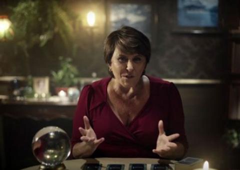 'Espíritos transam com seres vivos durante a noite’, diz sensitiva