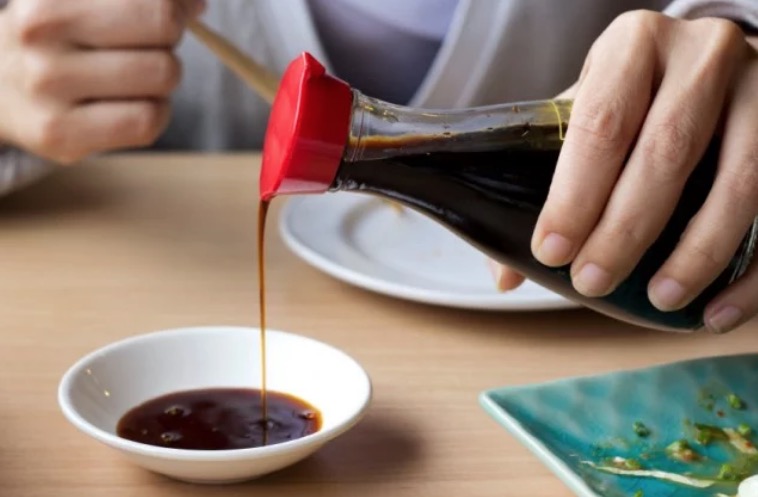 Shoyu brasileiro NÃO é shoyu de verdade, alertam cientistas da USP