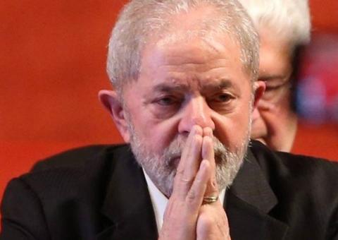 Lula pede desbloqueio de bens para pagar despesas com sua defesa  