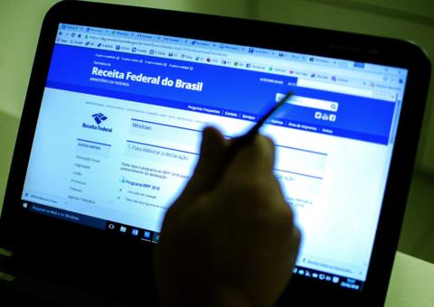 A 2 dias do prazo, 4,9 milhões de contribuintes não entregaram o IR