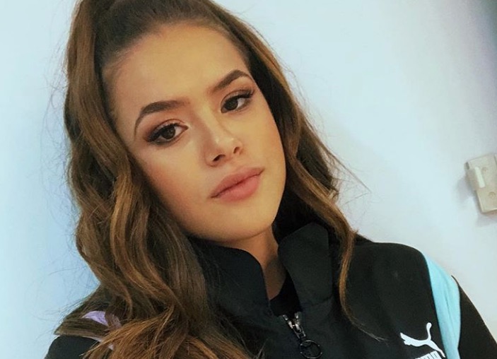 Aos 15, Maisa faz segunda viagem com namorado e casal troca declarações