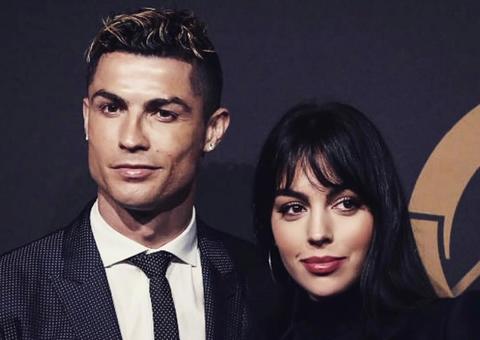 Cristiano Ronaldo ouve Luan Santana com namorada em vídeo e algo chama atenção