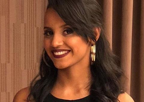 Gleici fala sobre assassinato do pai e infância sofrida passando fome