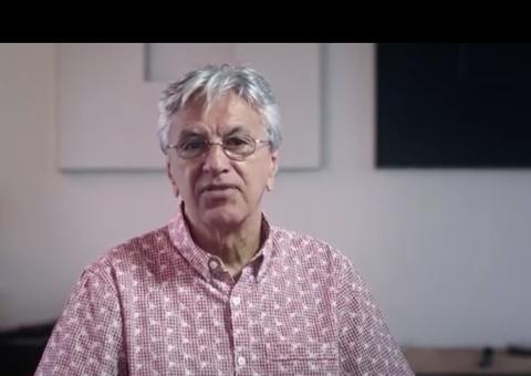 Twitter terá que indenizar Caetano Veloso por hashtag ofensiva