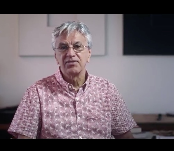 Twitter terá que indenizar Caetano Veloso por hashtag ofensiva