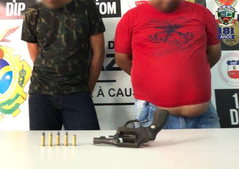 Dupla é presa após trocar tiros com a polícia em Manaus 
