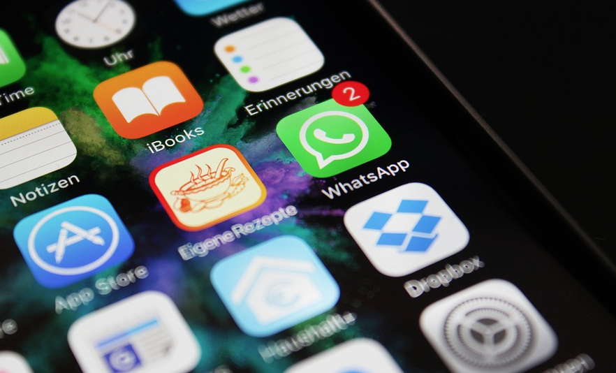 Novo recurso do WhatsApp permite enviar mensagens automáticas; Saiba como