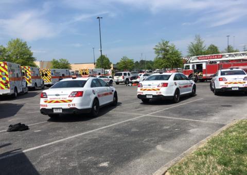 Briga entre homens termina com um morto em tiroteio dento de shopping