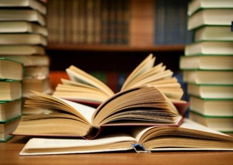 Campanha arrecada quase 6 mil livros para doação no próximo sábado