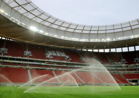 CBF adia jogos do Vasco e confirma clássico com Flamengo no Maracanã