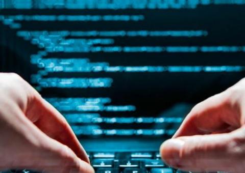 Polícia prende quadrilha que extorquia mulheres por meio de site de relacionamento 