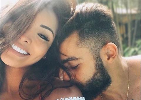 Após noivados frustrados, Carol Nakamura procura apartamento para morar com namorado 